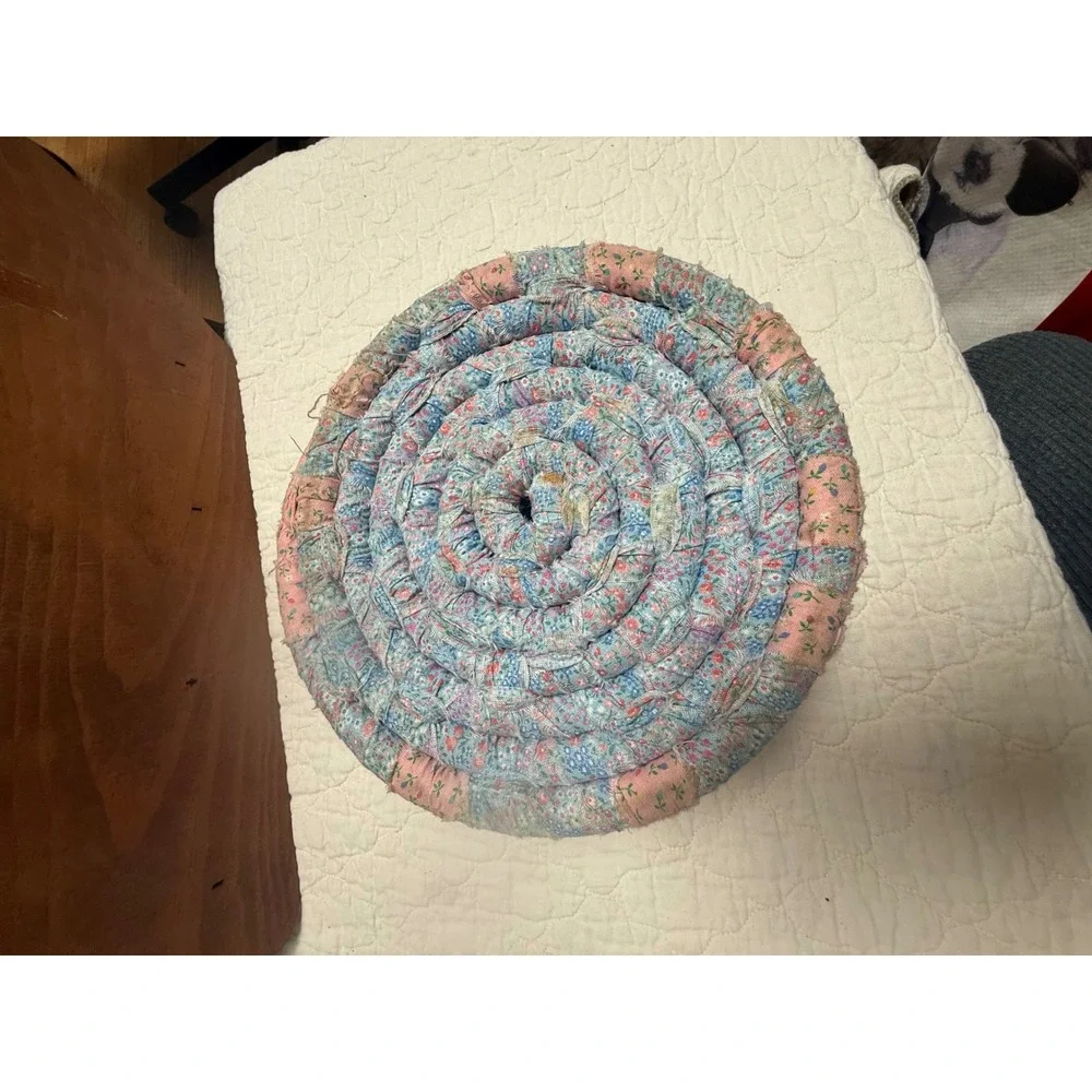Vintage Amish Handmade twisted rag Bowl/ rag basket